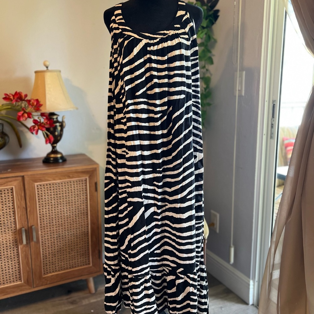 H&M Black and White Striped Dress